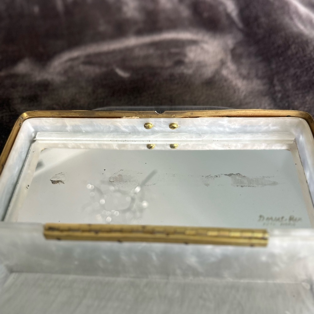 Vintage Dorset Rex Fifth Avenue White Mother Of Pearl And Lucite Retro 1960s Bag - Picture 5 of 5
